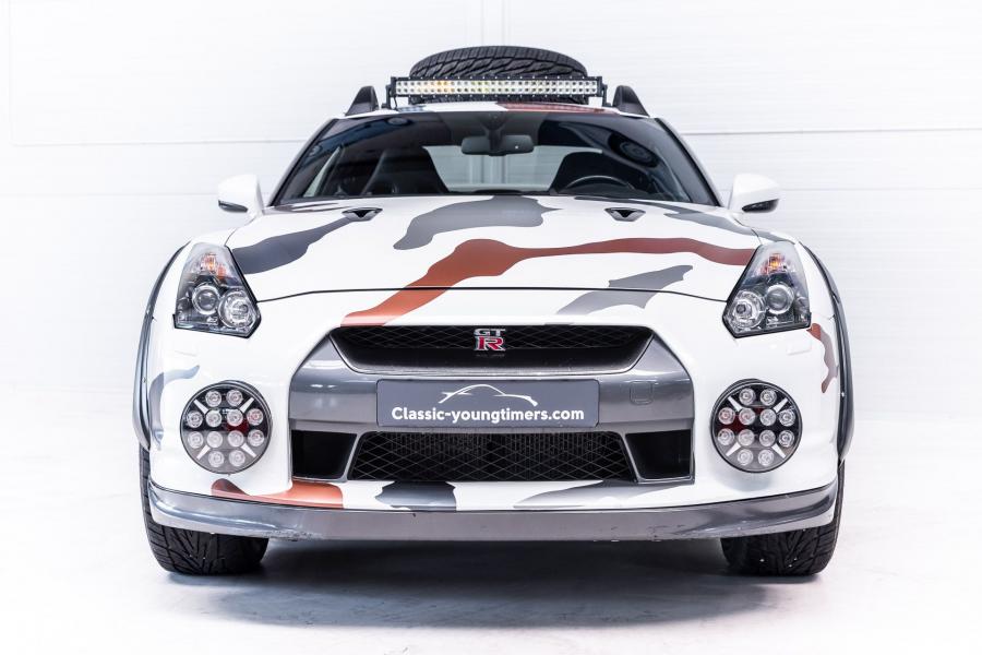  Nissan GT-R Offroad Godzilla 2.0 2019 года  (фото 2 из 24)